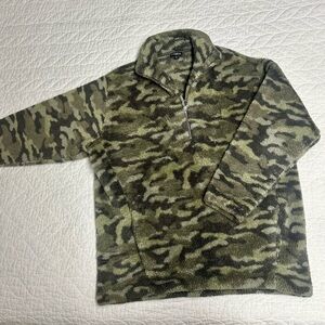 Express Sherpa Half Zip Camouflage Pull-Over